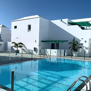 apartamentos-celeste.in-canary-islands.com/